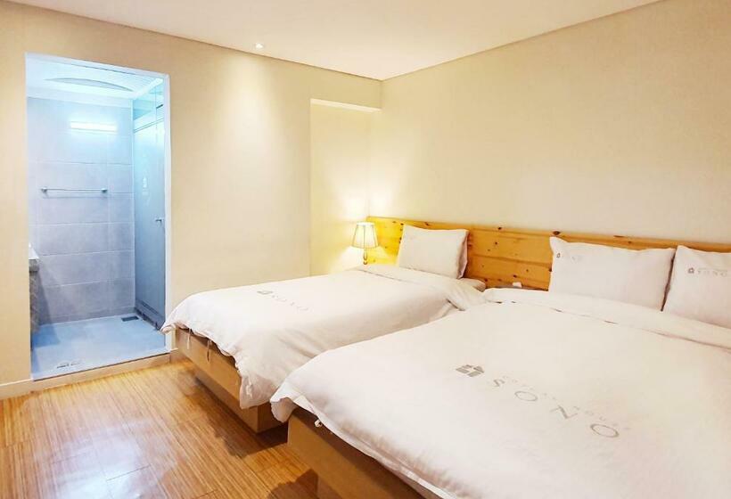 Suite Deluxe, Casual House Sono