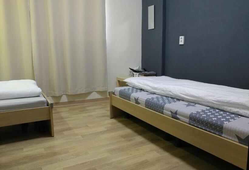 Номер Стандарт, Sokcho & Guesthouse