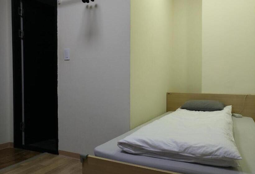 Номер Стандарт, Sokcho & Guesthouse