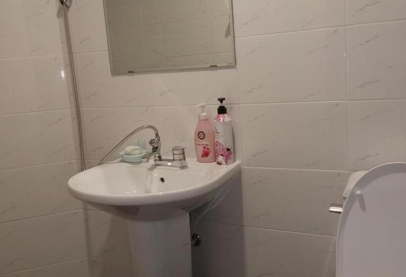 Семейный Номер, Sokcho & Guesthouse