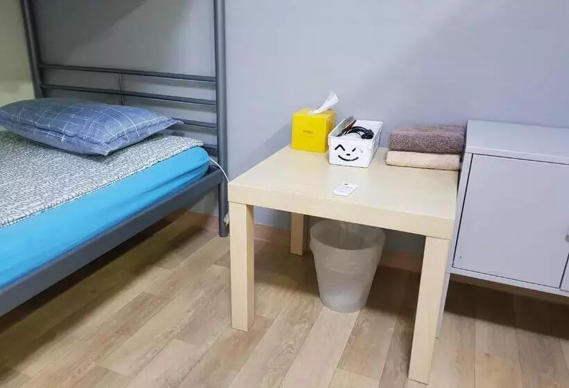 اتاق استاندارد یک نفره, Sokcho & Guesthouse