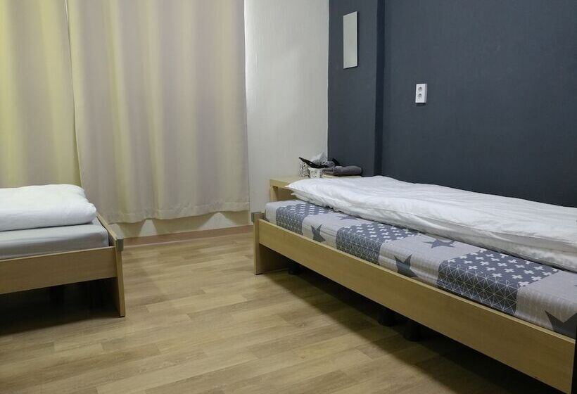 Номер Стандарт, Sokcho & Guesthouse