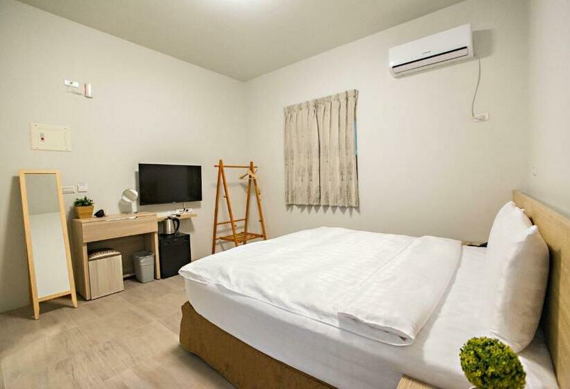 اتاق استاندارد با بالکن, Success 66 B&b