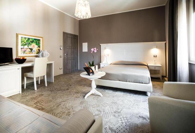 اتاق استاندارد چهار تخته, Residenza Del Corso