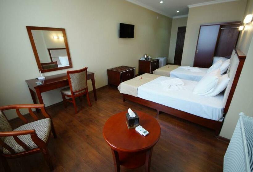 اتاق استاندارد, 725