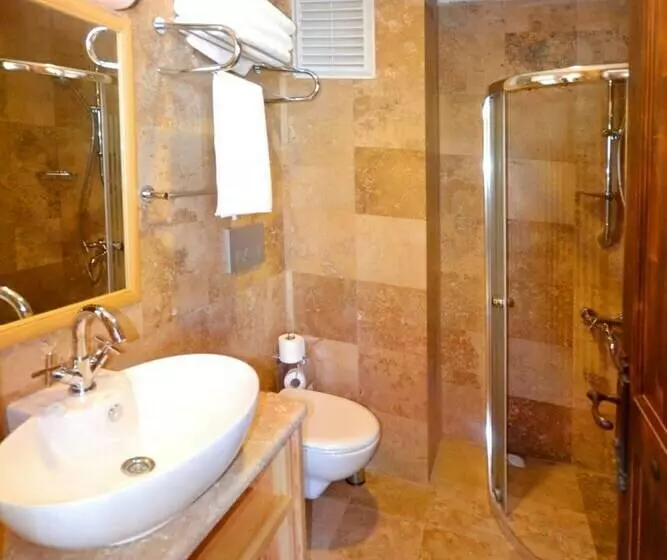 Duplex Kamer, Doada