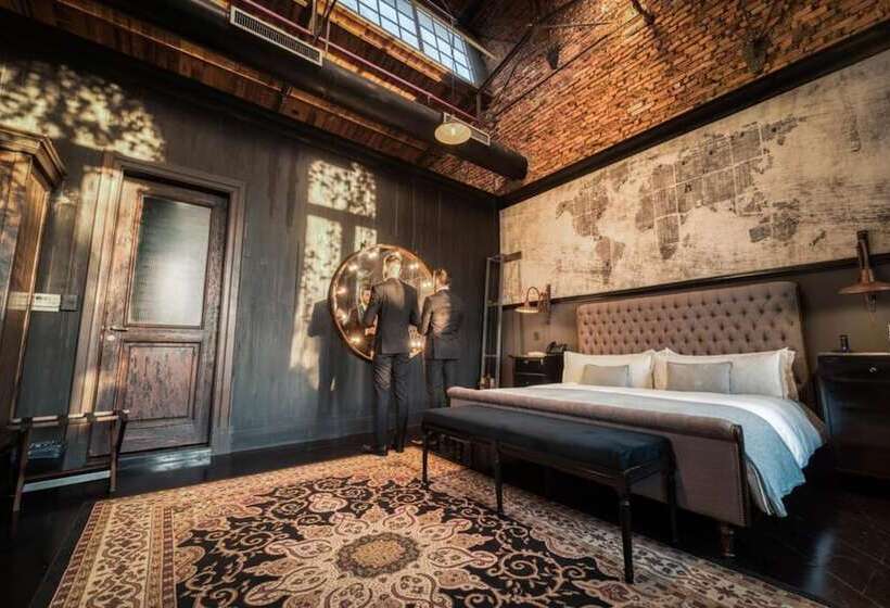 سوئیت پرزیدنت, Factoria