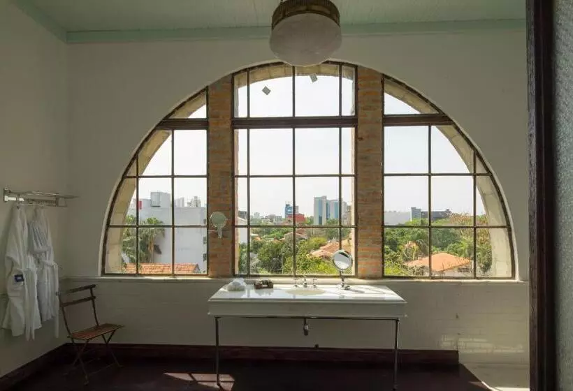 Presidential Suite, Factoria