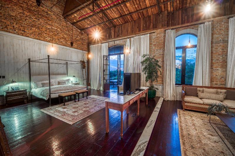 اتاق استاندارد, Factoria