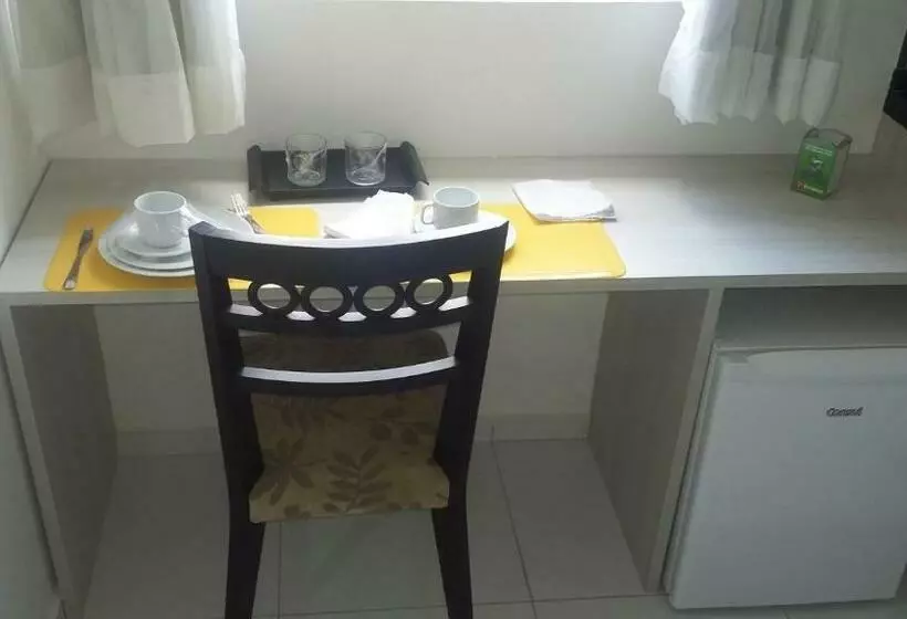 スタンダード４人部屋, France