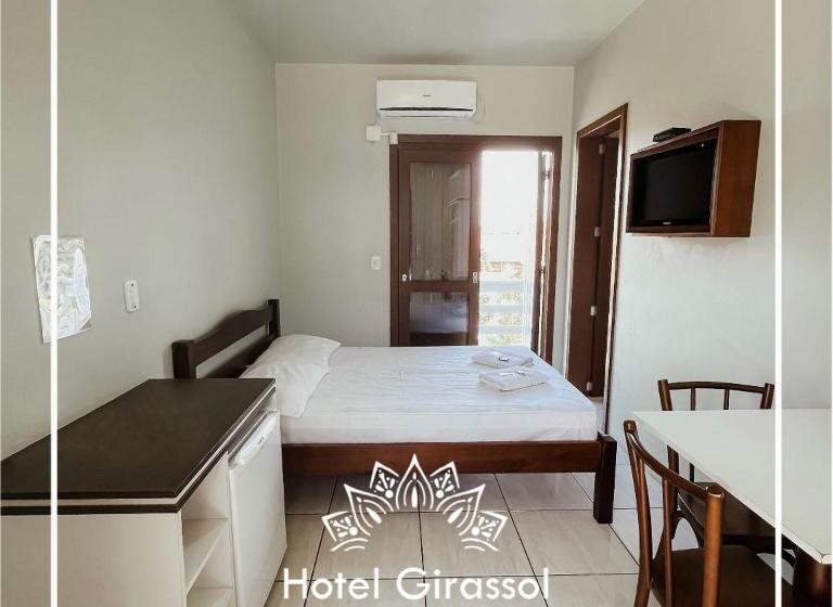 חדר פרמיום לארבעה, Girassol