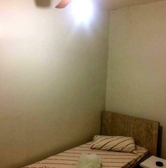 اتاق استاندارد یک نفره, Rio Branco