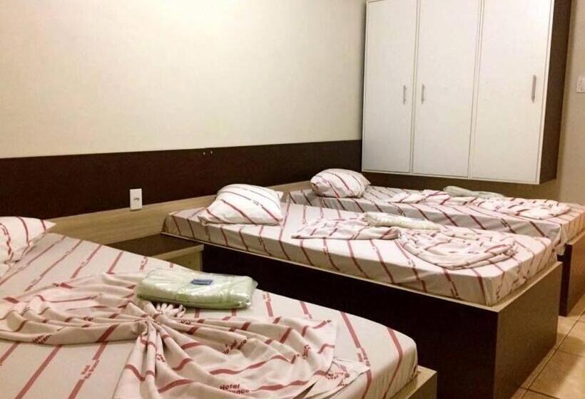 اتاق استاندارد سه نفره, Rio Branco