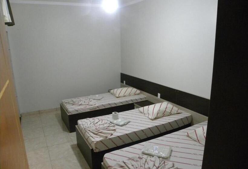 اتاق سوپریور سه تخته, Rio Branco