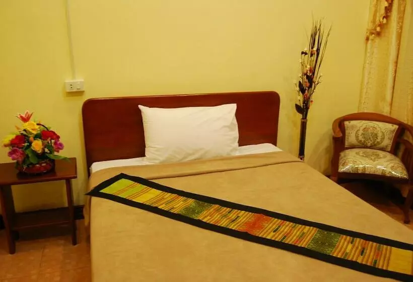اتاق استاندارد یک نفره, Sengkeo
