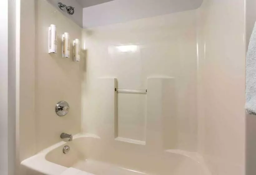 スタンダードルーム, Super 8 By Wyndham Winnipeg West
