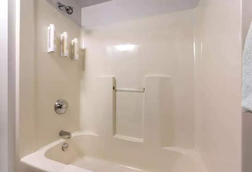 ビジネスルーム, Super 8 By Wyndham Winnipeg West