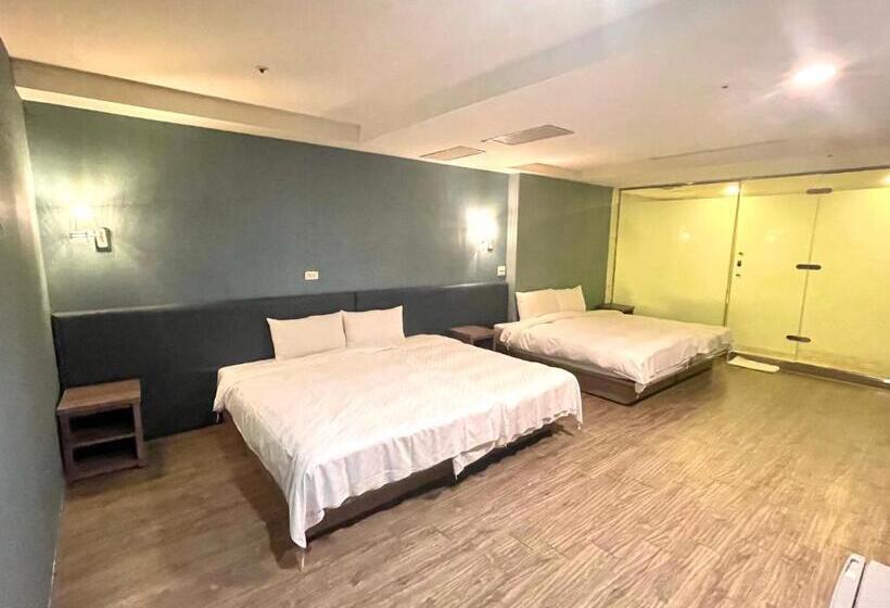 デラックスファミリールーム, Walker Hotel Zhengyi