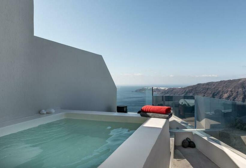 جناح ديلوكس مع إطلالات, West East Suites