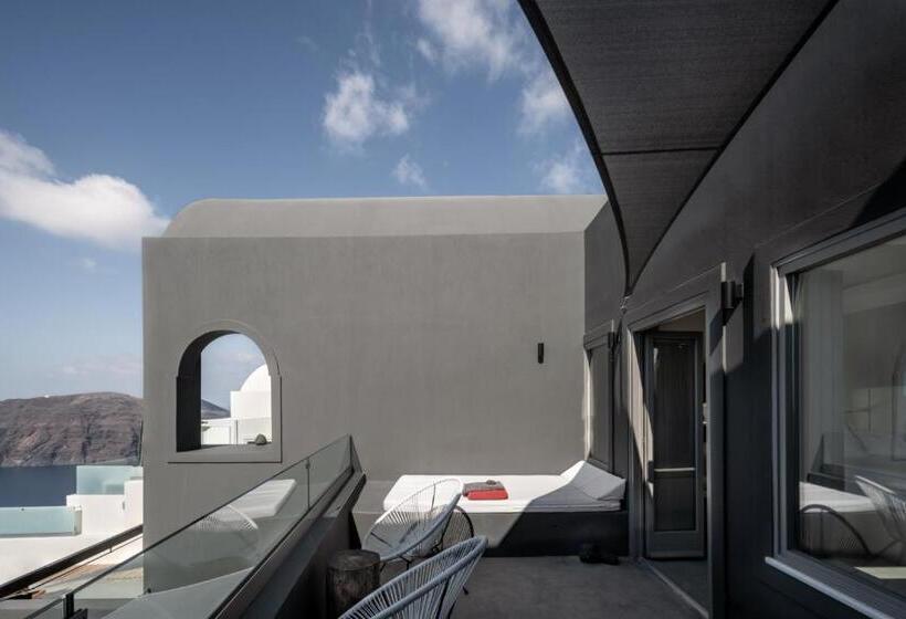 جناح ديلوكس مع إطلالات, West East Suites