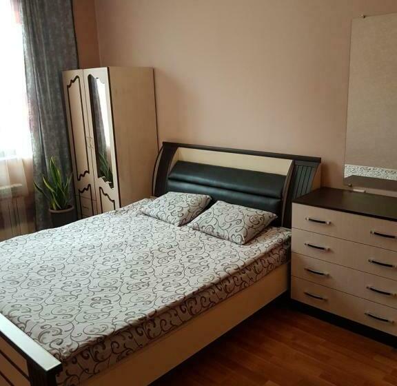 이코노미 룸, Arm Hostel