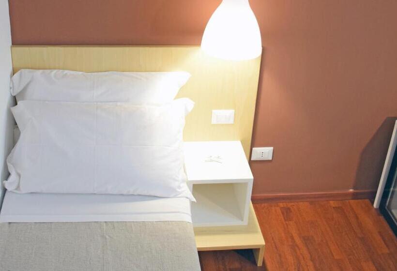 اتاق استاندارد یک نفره, Bio Hotel Palermo