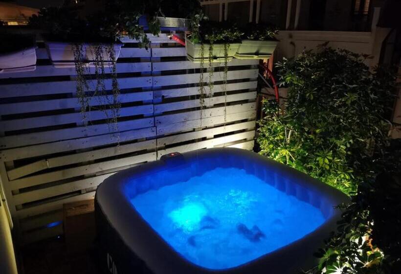 اتاق استاندارد با وان آب گرم, Bio Hotel Palermo