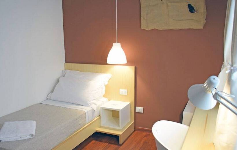 اتاق استاندارد یک نفره, Bio Hotel Palermo