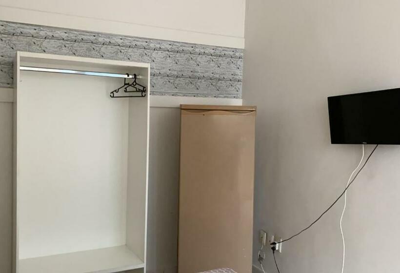 Standart Oda, Hostel Zampollo