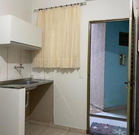 Delüks Oda, Hostel Zampollo