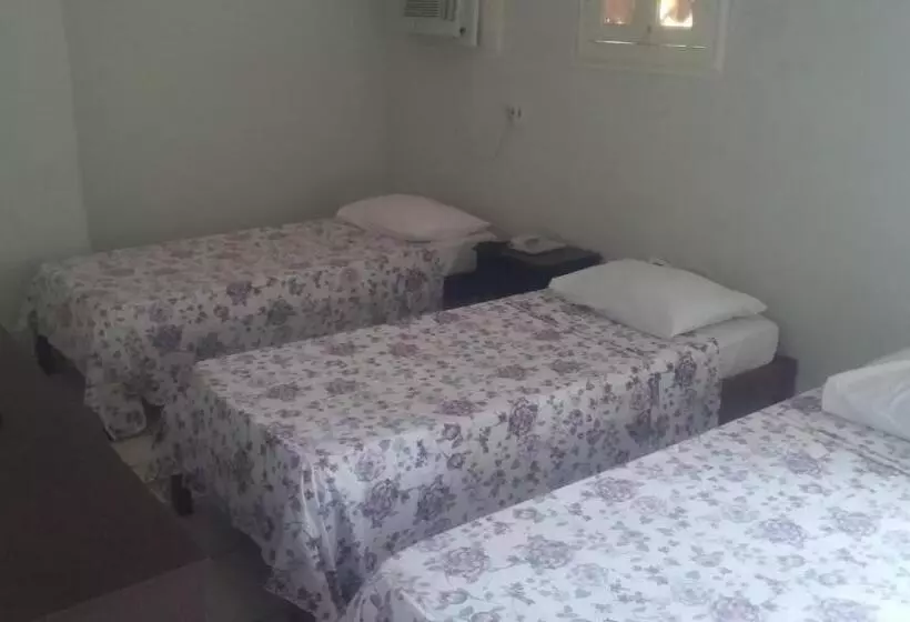 Habitació Triple Estàndard, Central