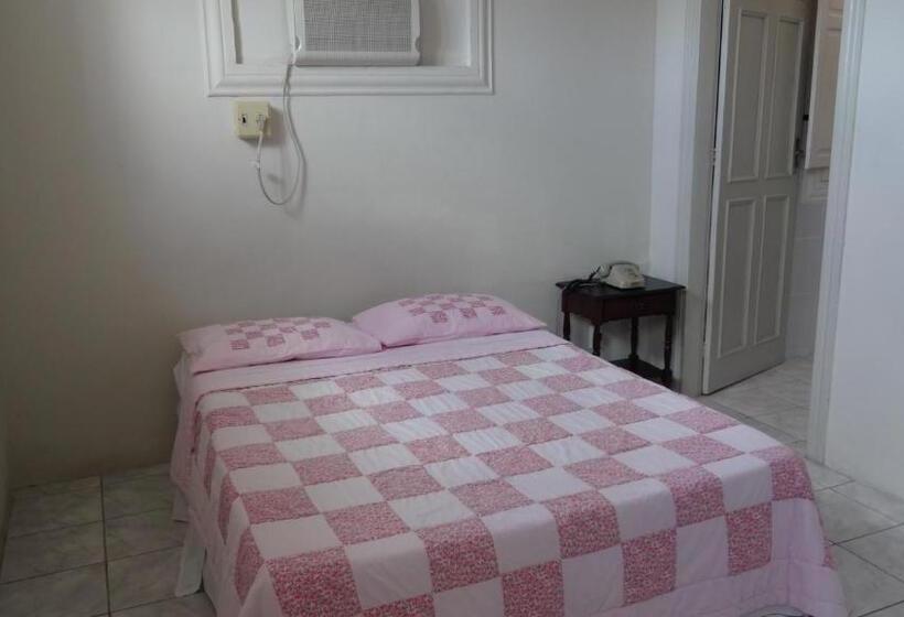 高级套房, Central