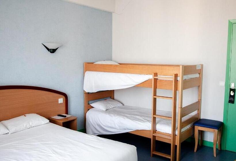 Familie Værelse, Logis Hôtel Du Commerce