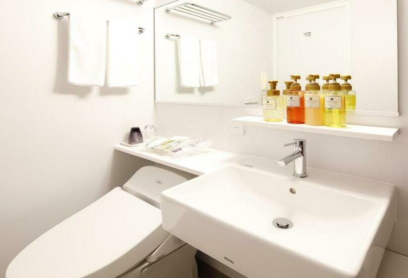 חדר סטנדרט יחיד, New Omi