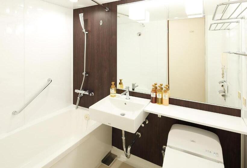 חדר אקונומי יחיד, New Omi