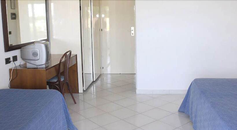 4인용 스탠다드 룸, Pace