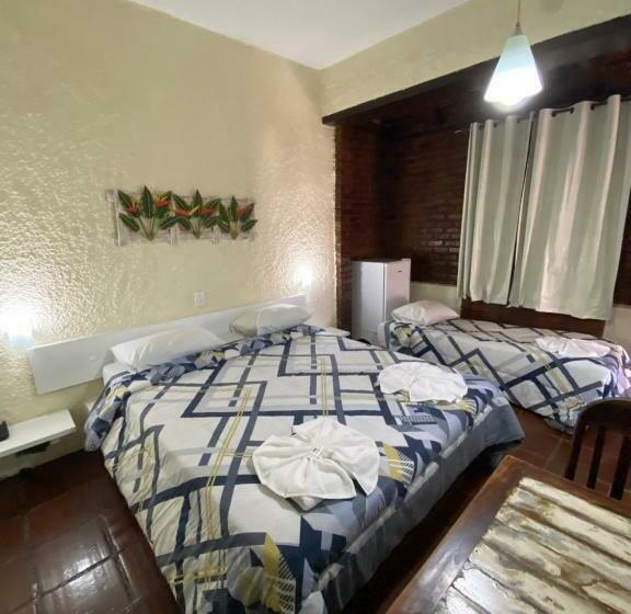 חדר סטנדרט לשלושה, Palace