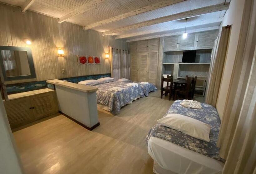 חדר סטנדרט לארבעה, Palace