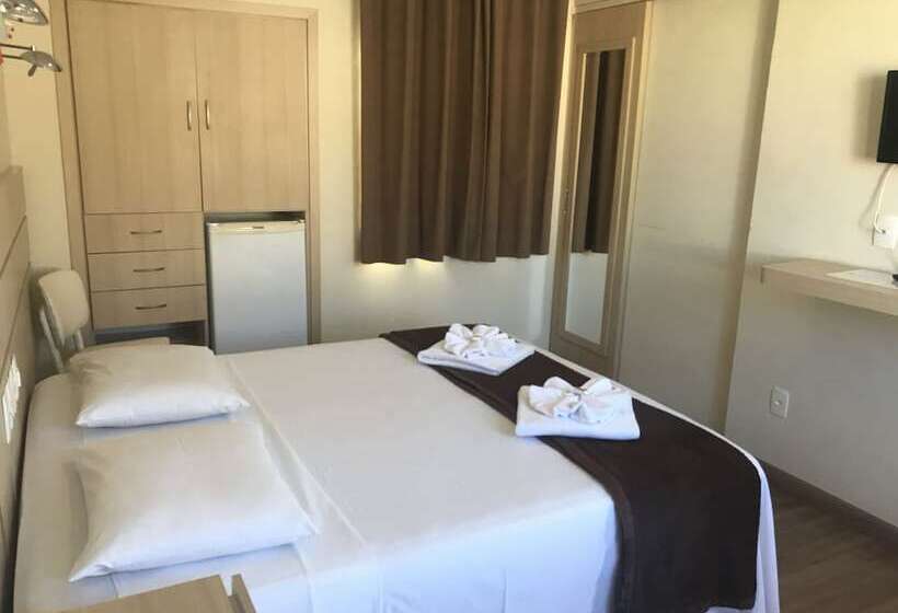 חדר סטנדרט, Palace