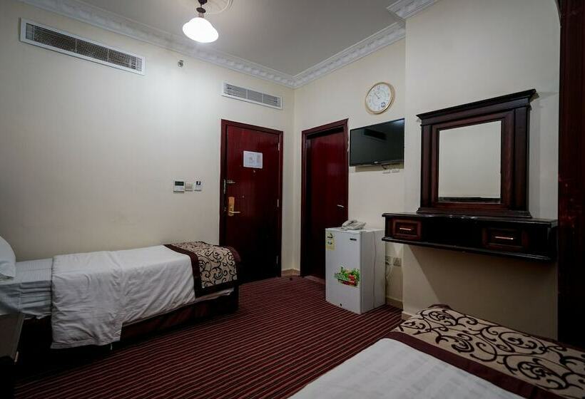 Standardrum, Qasr Ajyad Alsad 2