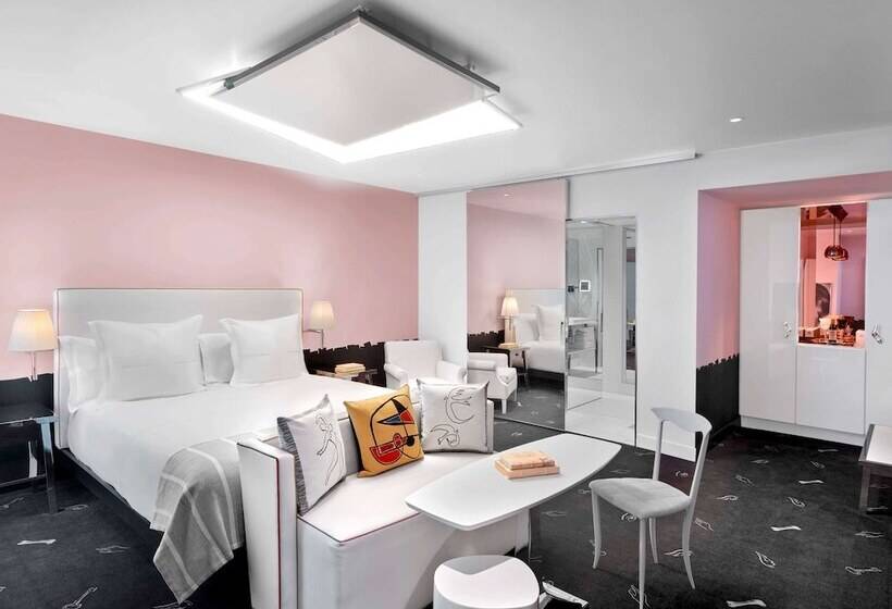 جناح, Dua Miami, Autograph Collection