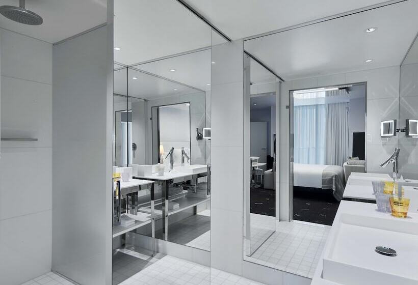 غرفة بريميوم مزودة بشُرفة, Dua Miami, Autograph Collection