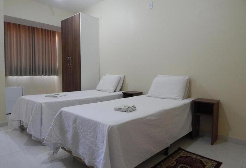 غرفة قياسية, São Judas