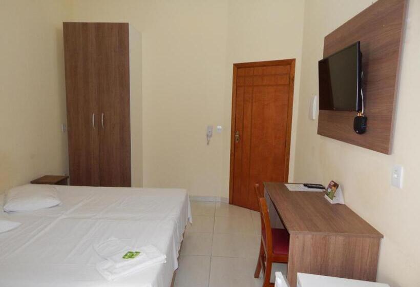 غرفة قياسية فردية, São Judas