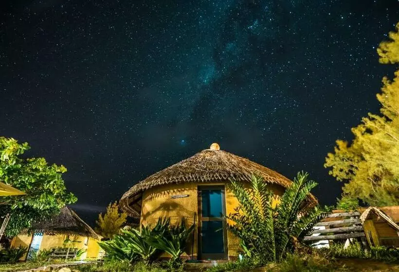 اتاق خانوادگی, Pariango Beach Motel