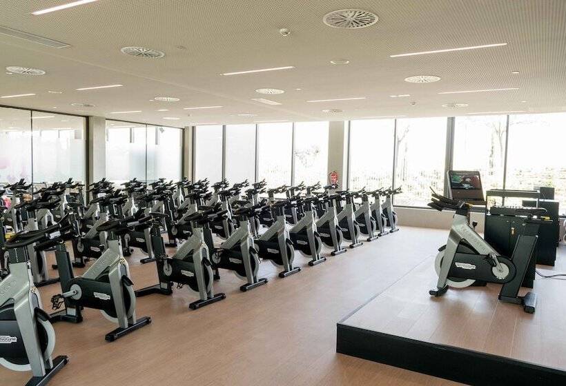 スタンダードルーム, Rafa Nadal Residence