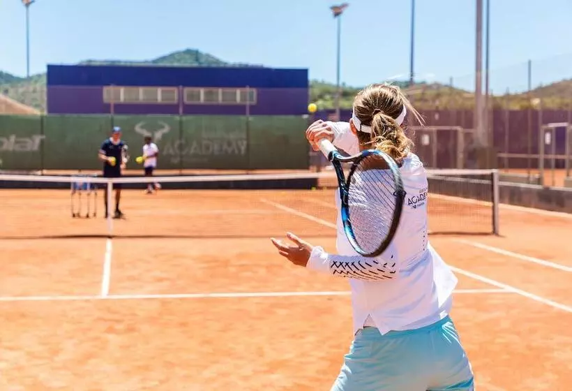اتاق استاندارد یک نفره, Rafa Nadal Residence
