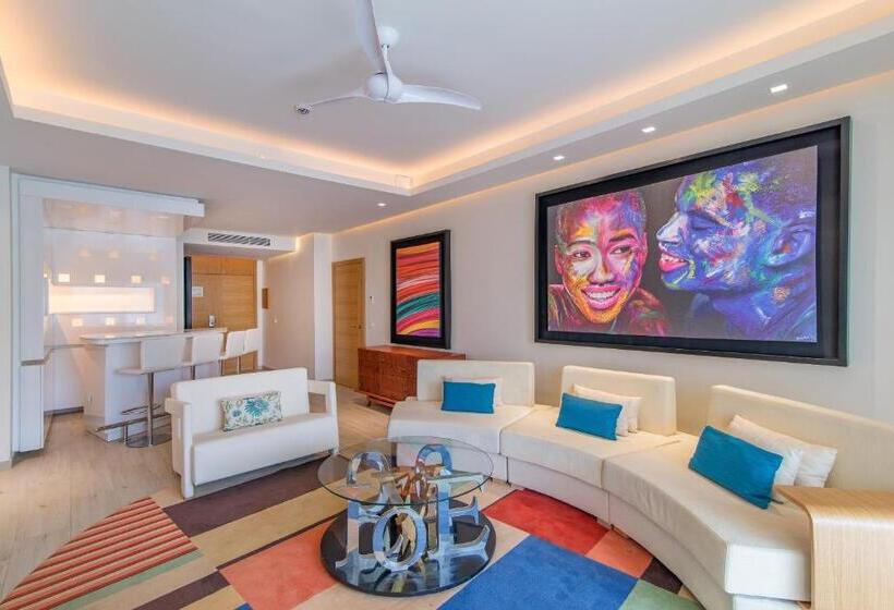 Master Suite met Uitzicht op Zee, Breathless Montego Bay