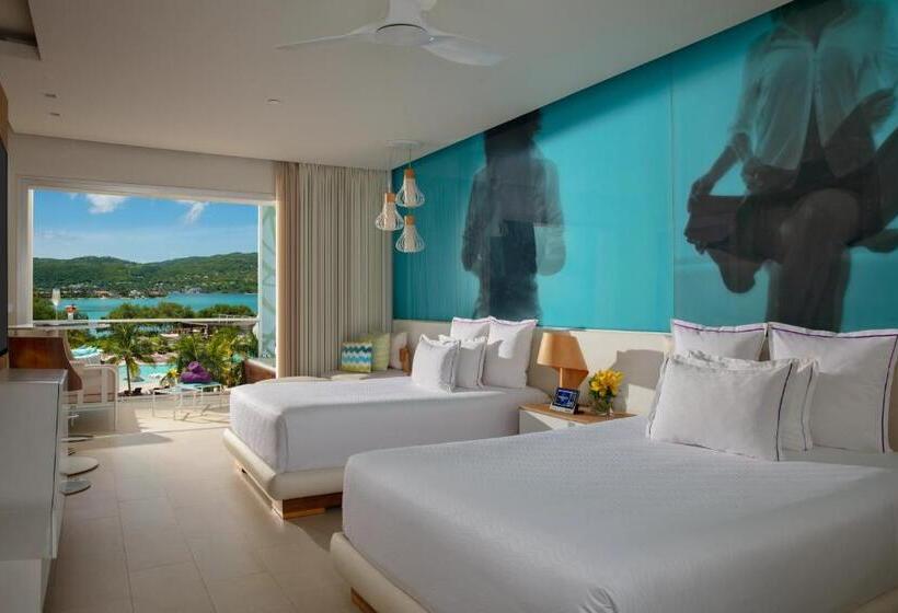 Junior Suite met Uitzicht, Breathless Montego Bay