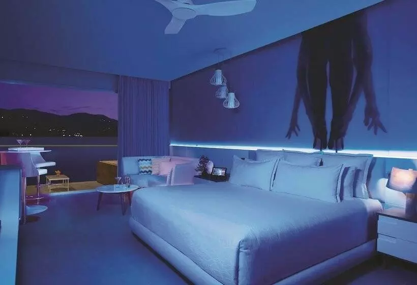 سوییت جونیور کلاب, Breathless Montego Bay